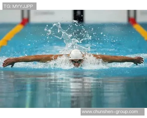 蝶泳技巧解析与提高方法 深入探讨动作要领与训练策略